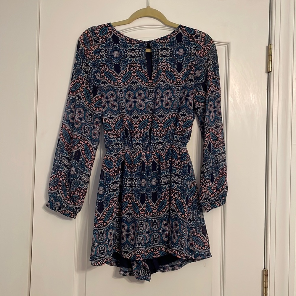 Blue Teal Pink Express Long Sleeve Romper Size XS